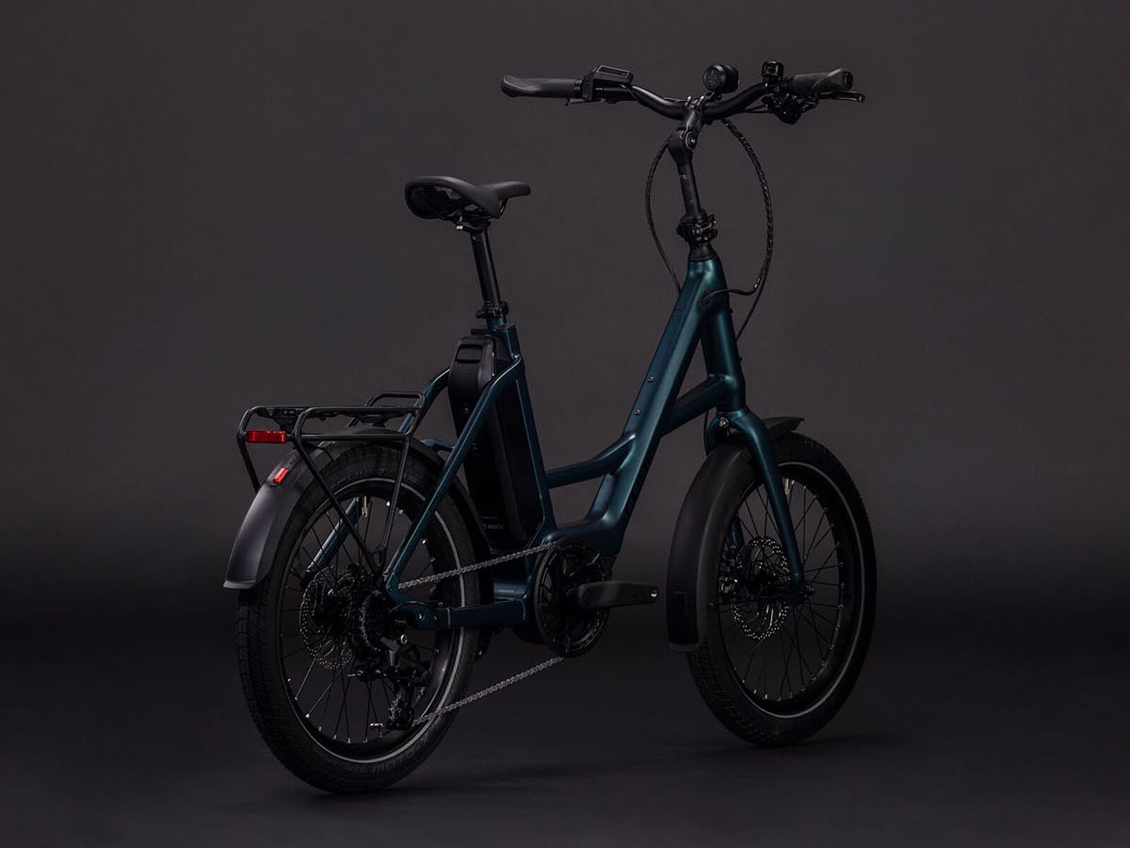 Cube Compact Hybrid 545, royalgreen´n´black | Bild 2
