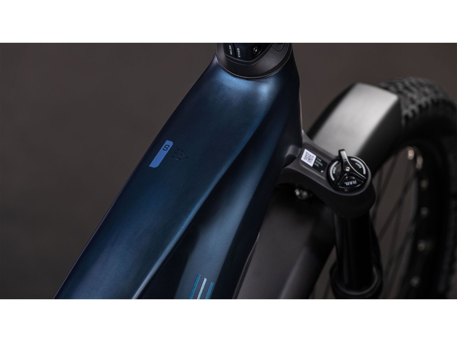 Cube Stereo Hybrid One22 SLX 800 FE 29, indigoblue´n´blue | Bild 3