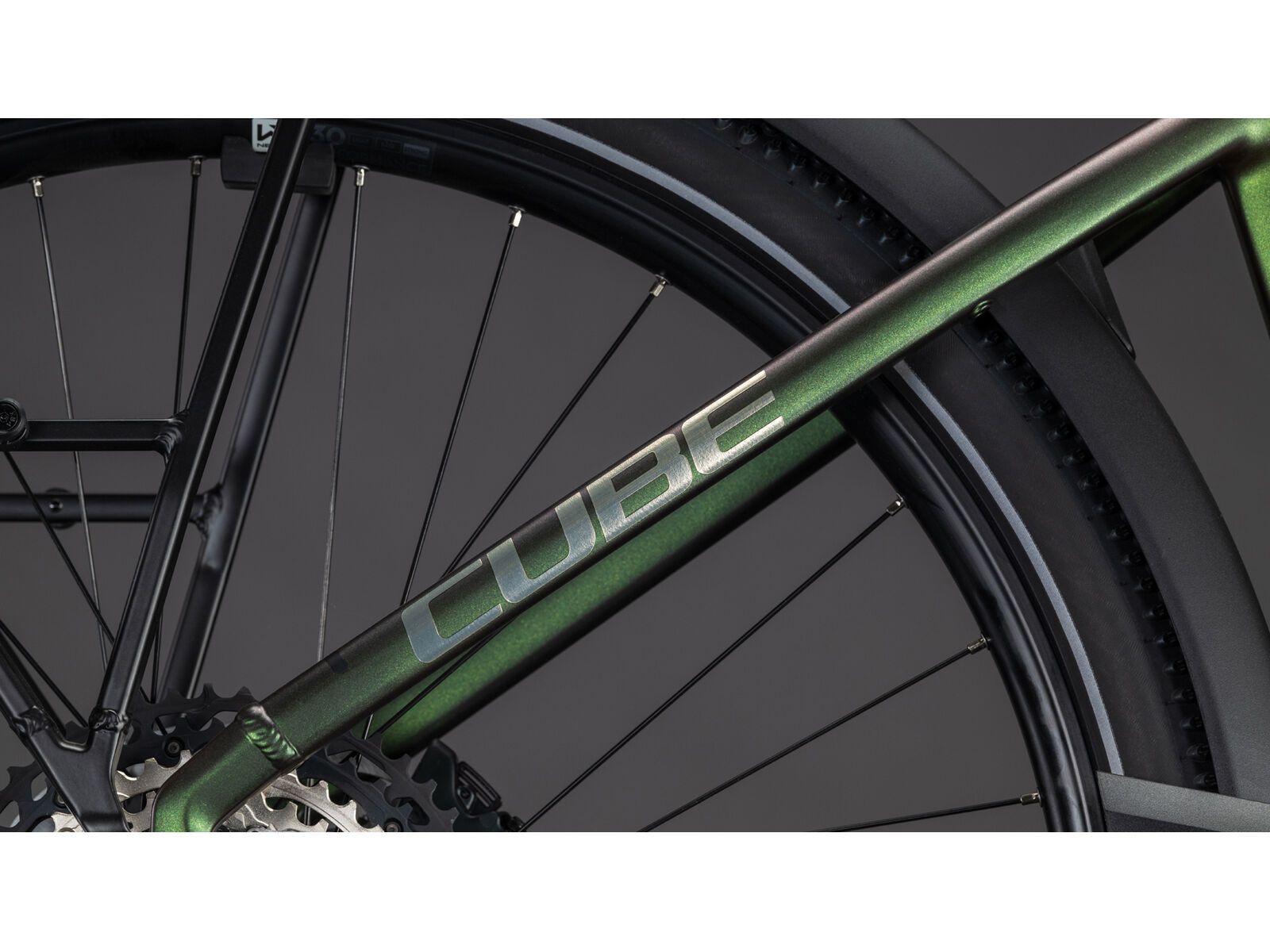 Cube Nuride Hybrid SLT 800 Trapeze, stellar´n´chrome | Bild 6