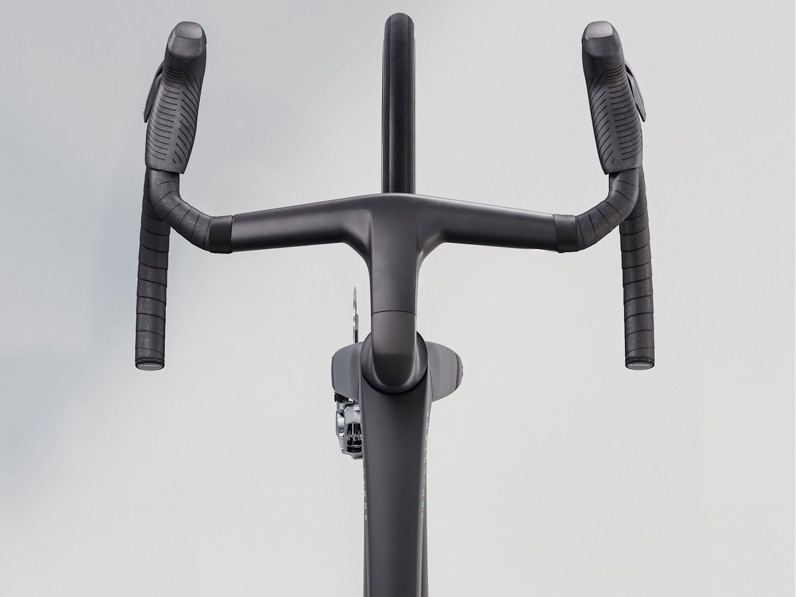 Trek Madone SLR 9 AXS Gen 8, matte deep smoke | Bild 3