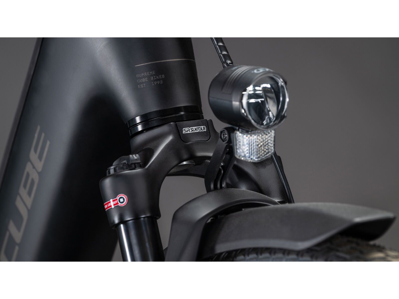 Cube Supreme Hybrid Deluxe EX 600 RT Easy Entry 28, black´n´chrome | Bild 7