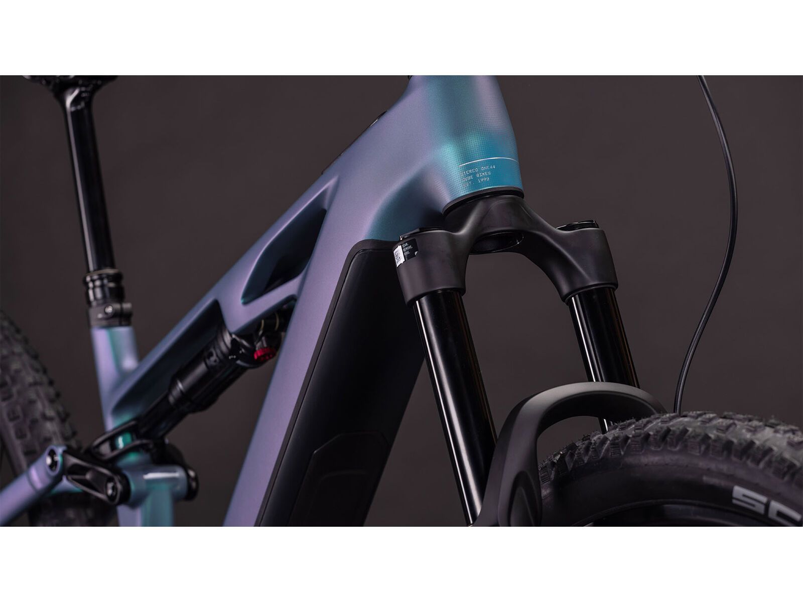 Cube Stereo Hybrid One44 HPC Race 800 29, smaragdgrey´n´prism | Bild 7