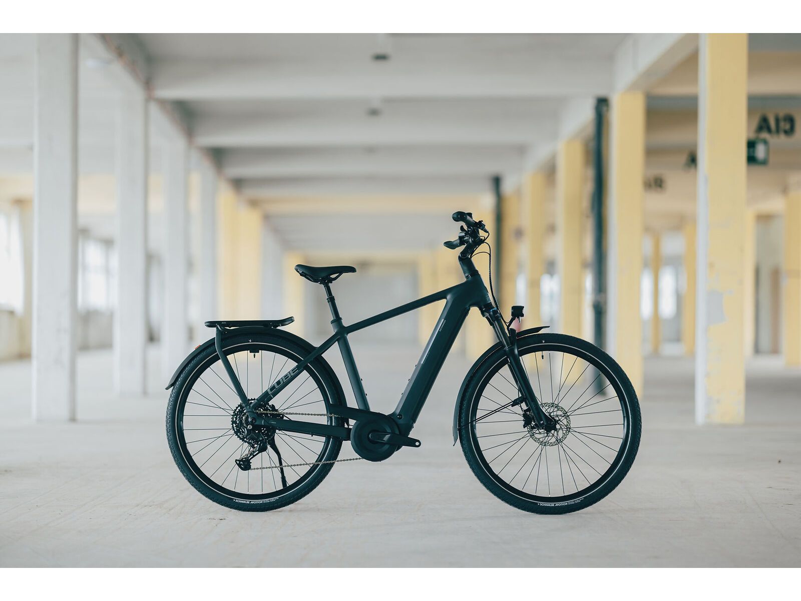Cube Kathmandu Hybrid One 800, metallicgrey´n´grey | Bild 12