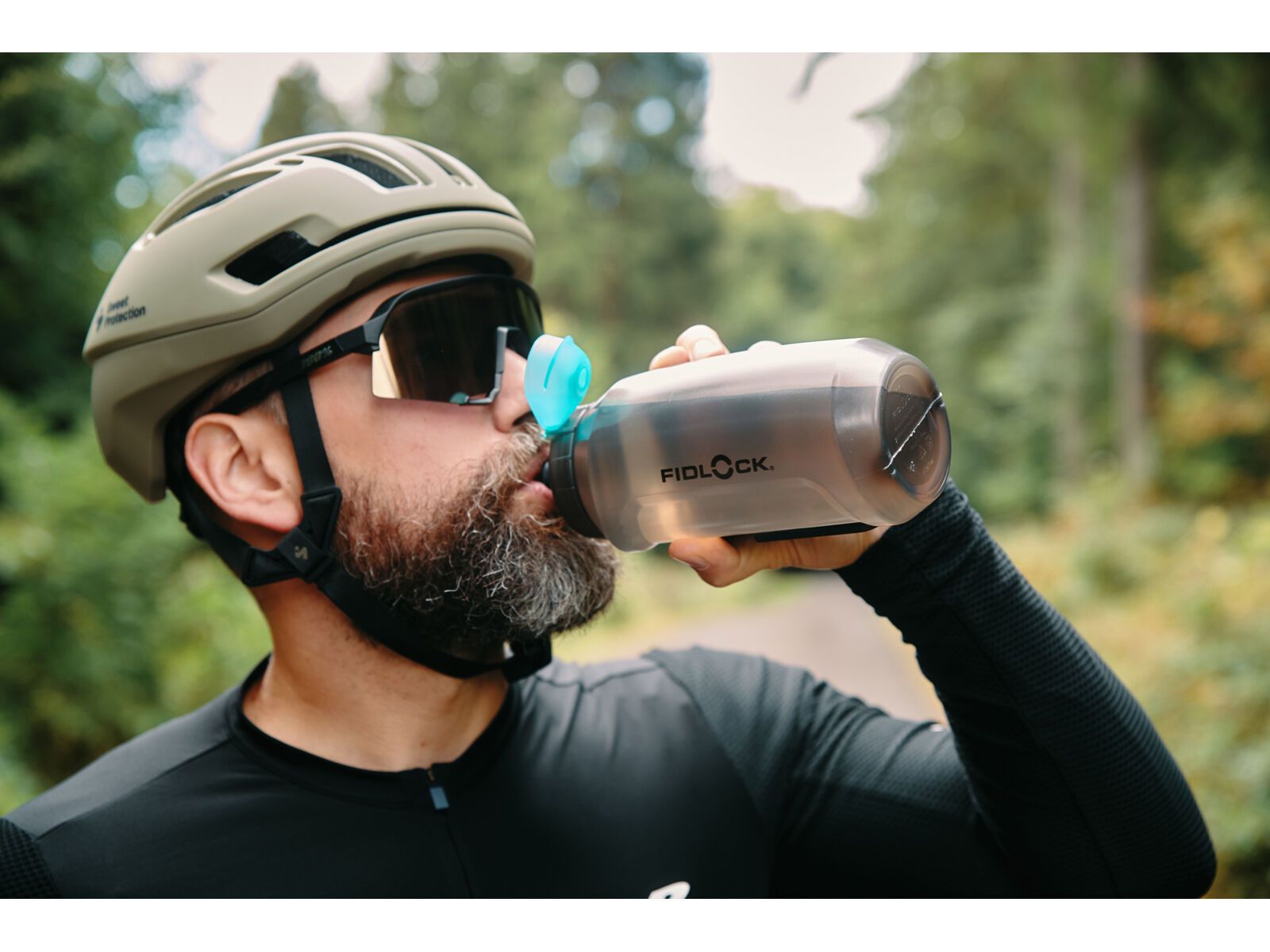 Fidlock Twist Replacement Bottle 750 Antibacterial, transparent black/light green | Bild 5