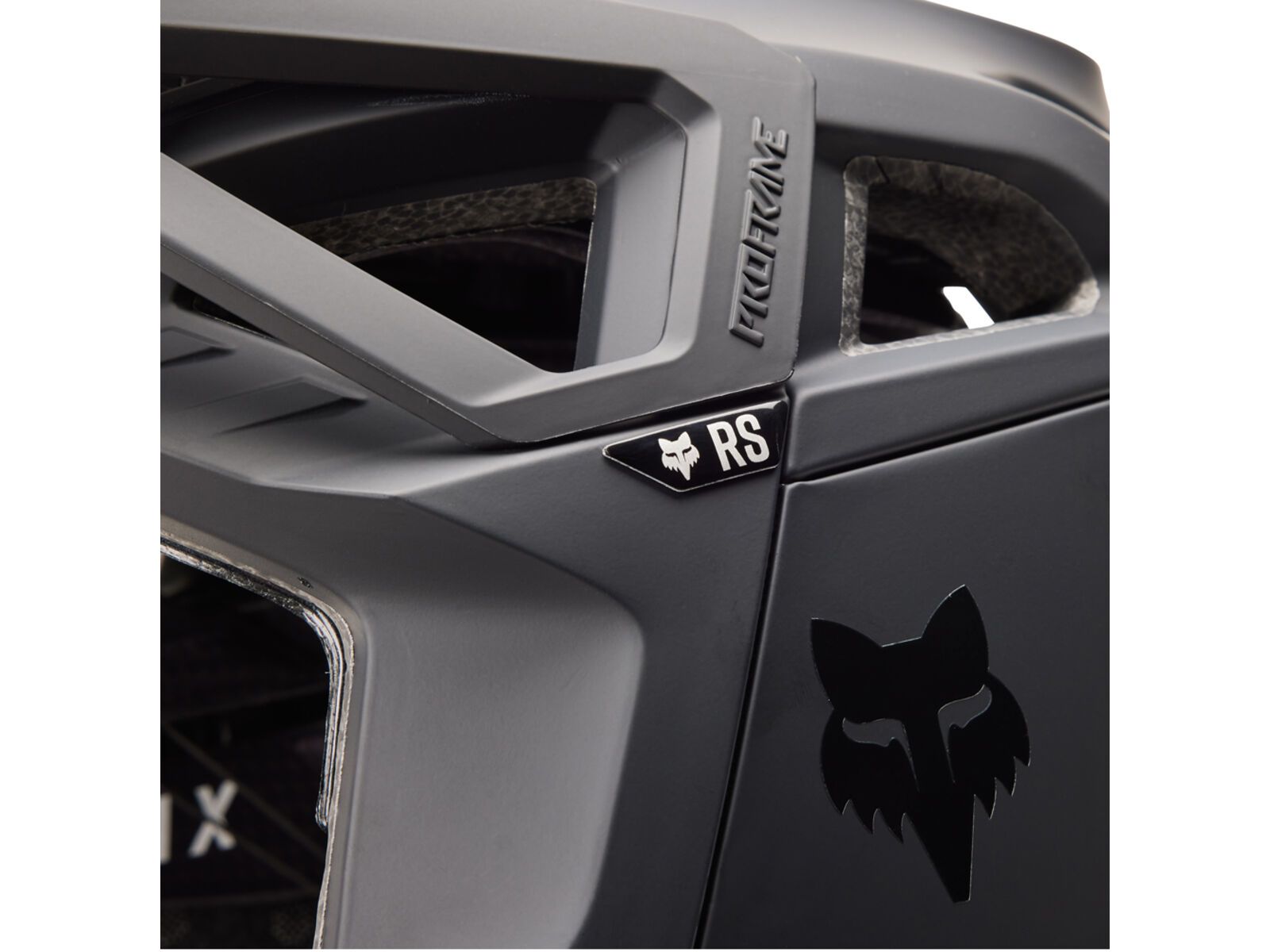 Fox Proframe RS Helmet, matte black | Bild 7