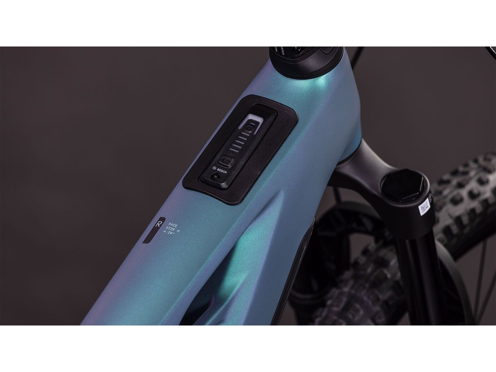 Cube Stereo Hybrid One44 HPC Race 800 27.5, smaragdgrey´n´prism | Bild 3