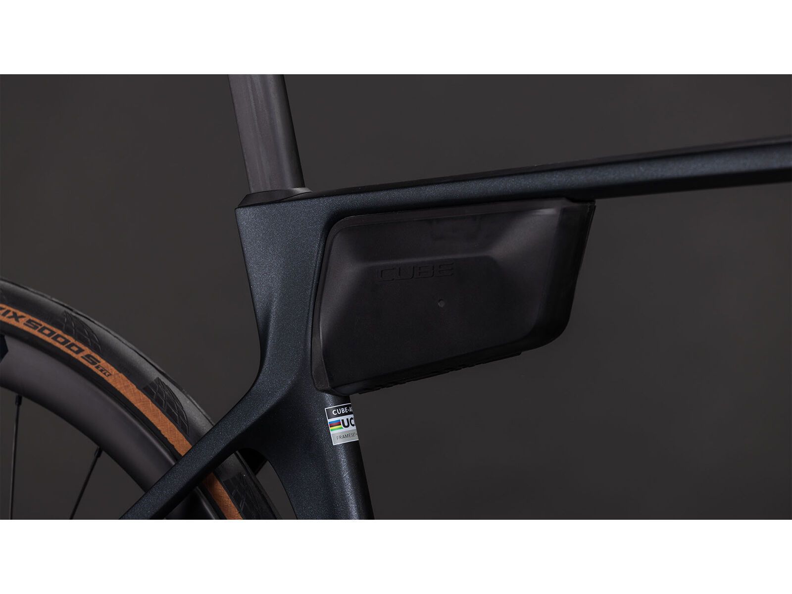 Cube Agree C:62 SLX, nightshift´n´prism | Bild 4