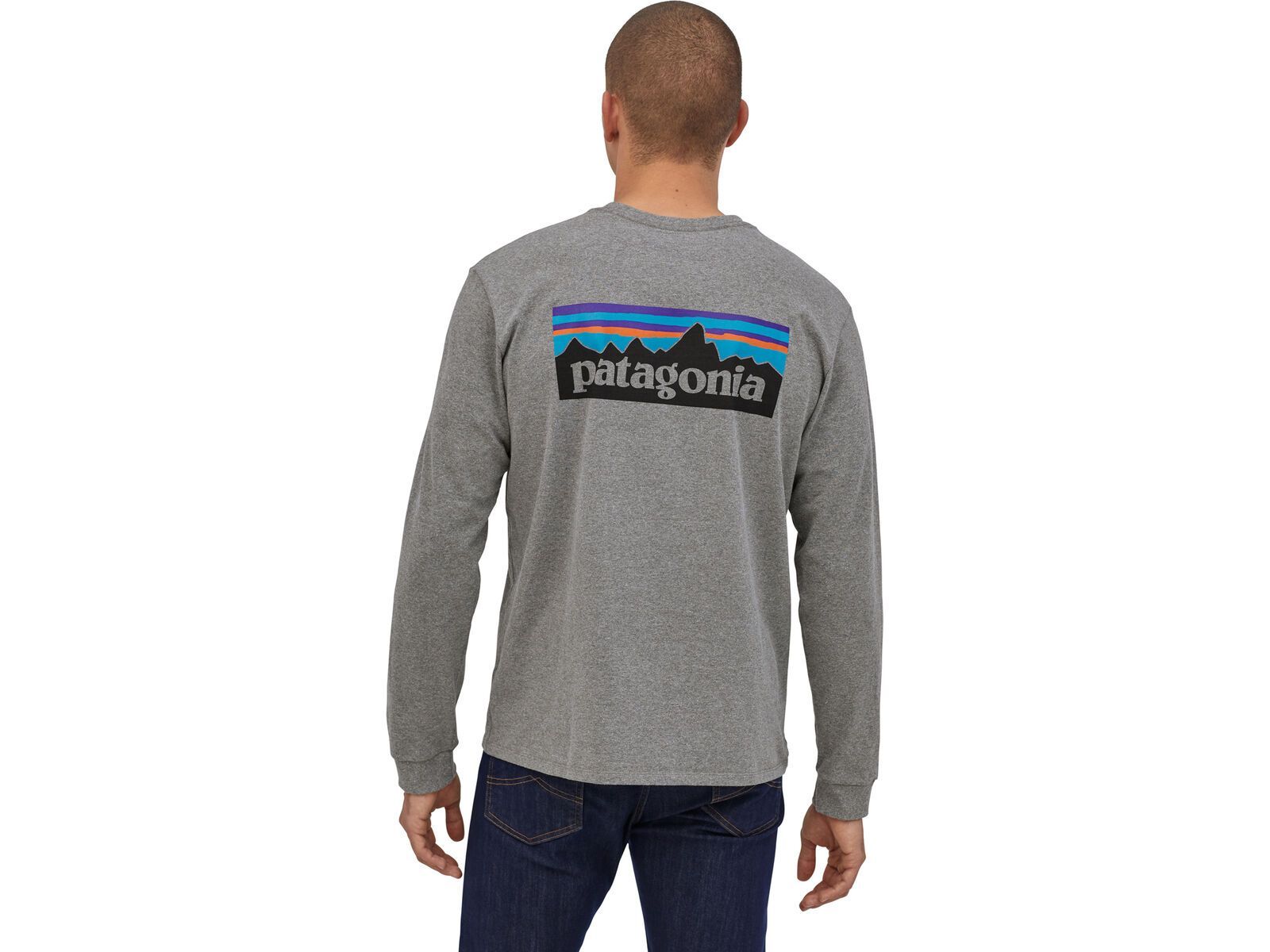 Patagonia Men's Long-Sleeved P-6 Logo Responsibili-Tee, gravel heather | Bild 5
