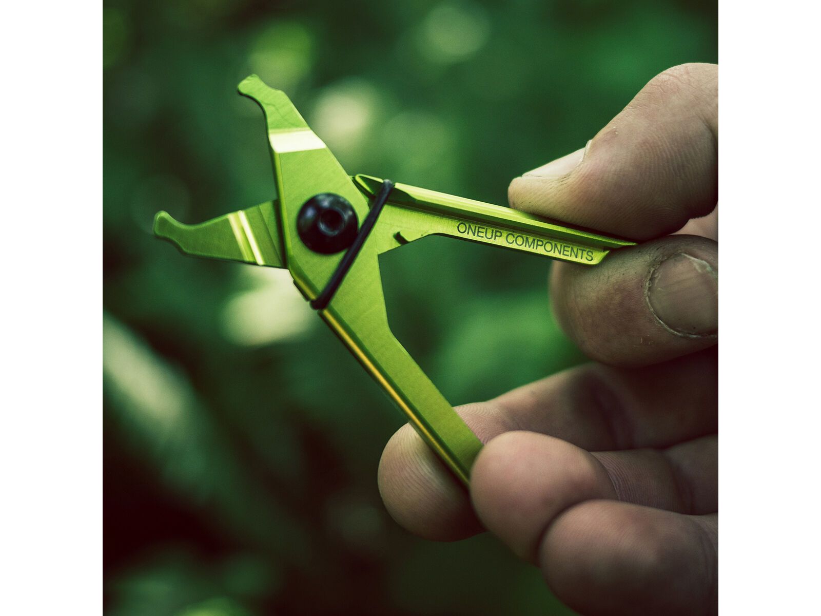 OneUp Components EDC Plug & Pliers Kit | Bild 4