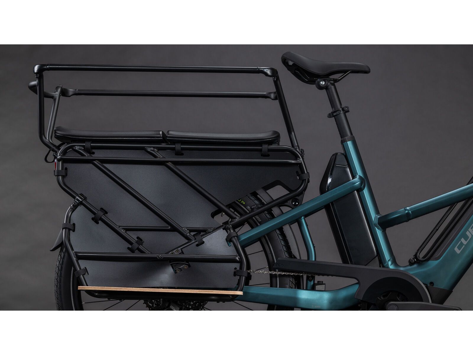 Cube Longtail Hybrid Family 800, royalgreen´n´black | Bild 6