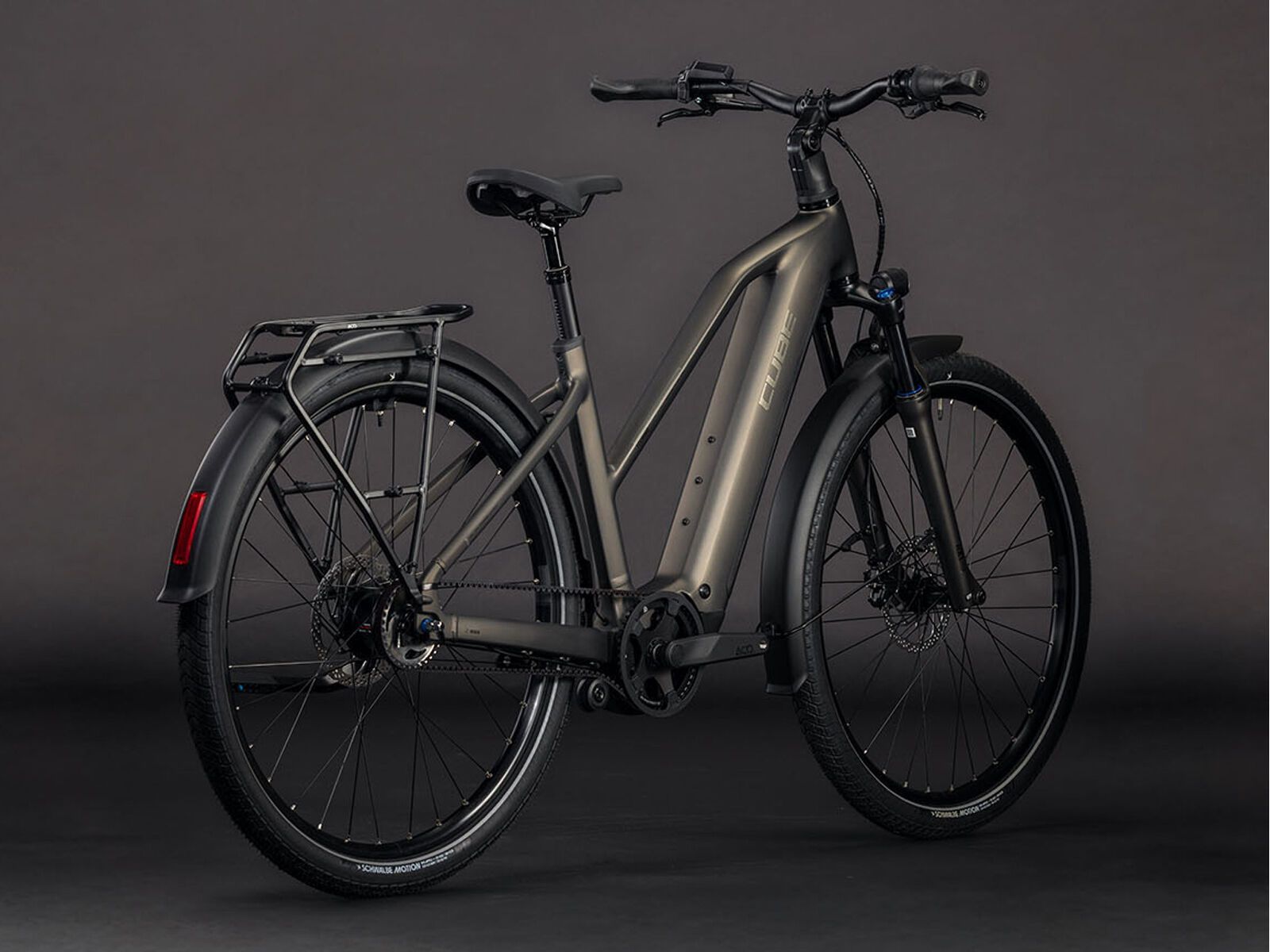 Cube Touring Hybrid Comfort SLX 800 Trapeze, charcoal´n´chrome | Bild 2