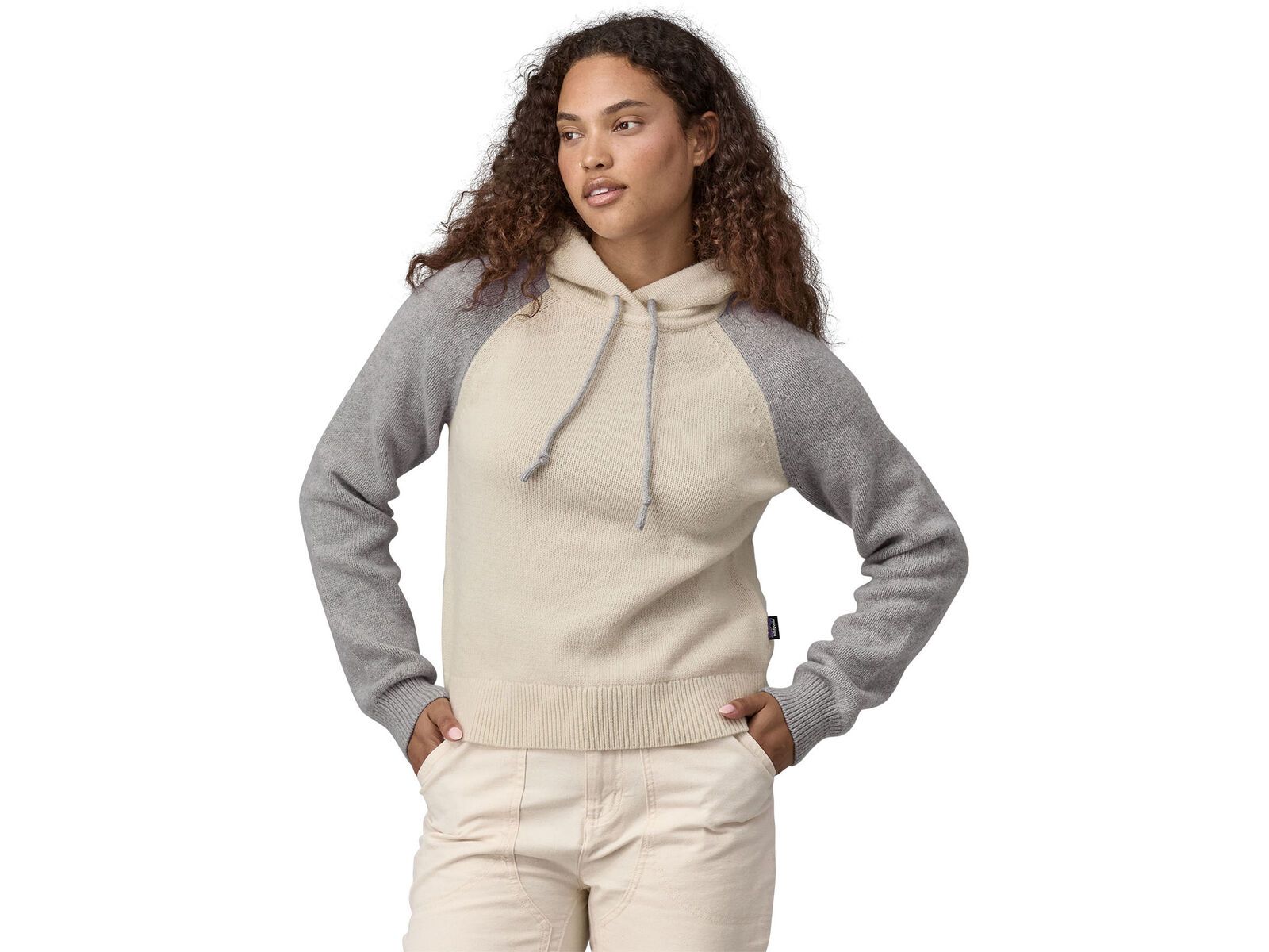 Patagonia Women's Recycled Wool-Blend Hooded Pullover Sweater, dyno white | Bild 2