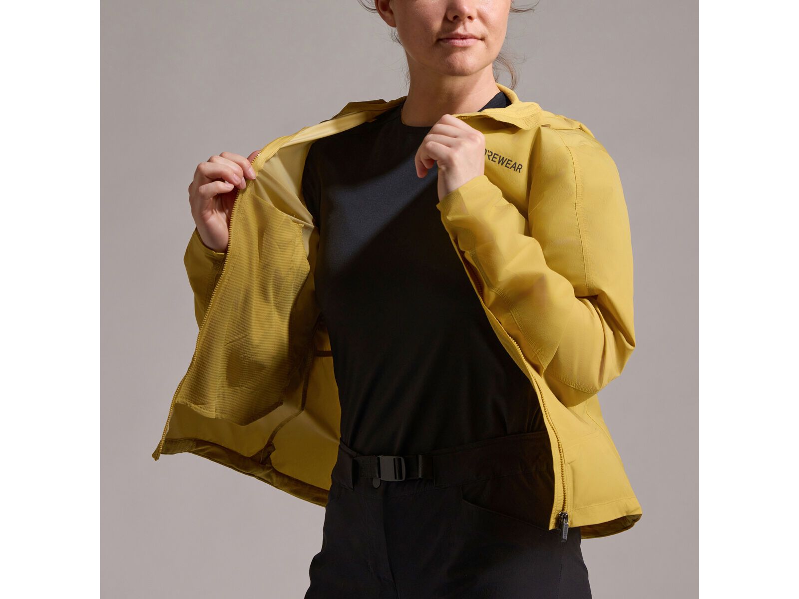 GOREWEAR Fernflow Windbreaker mit Kapuze Damen, tuscan sand | Bild 7