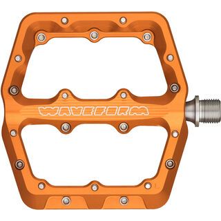 Wolf Tooth Waveform Aluminium Pedals - Small orange