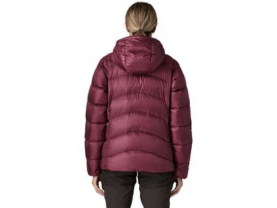 Patagonia Women's Fitz Roy Down Hoody, berry fig - Bild 4