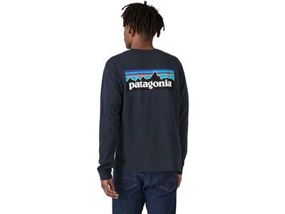 Patagonia Men's Long-Sleeved P-6 Logo Responsibili-Tee, new navy - Bild 5