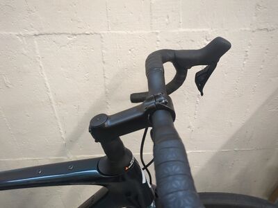 ***2. Wahl*** Specialized Roubaix SL8 Comp lagoon blue tint/morning mist - Bild 7