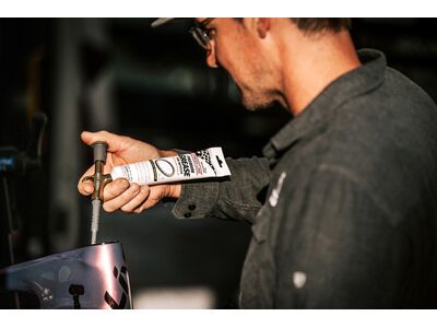 Finish Line Premium Grease with Trilinium - 100 g - Bild 3