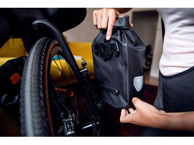 ORTLIEB Fork-Pack 4,1 L, black matt - Bild 19