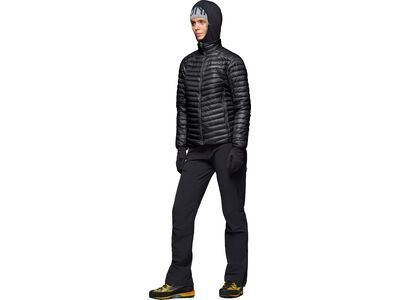 Norrona trollveggen down800 super light Jacket W's, caviar black - Bild 5