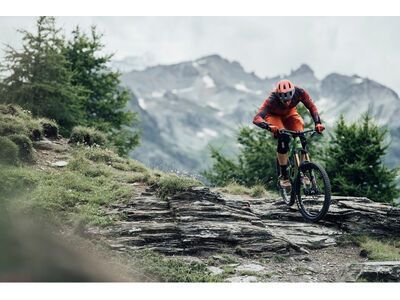 ION Tee Traze AMP LS AFT, crimson earth - Bild 12