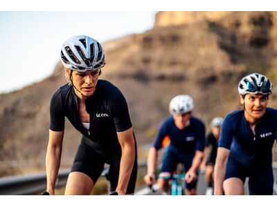 Le Col Womens Hors Categorie Bib Shorts II, black/white - Bild 10