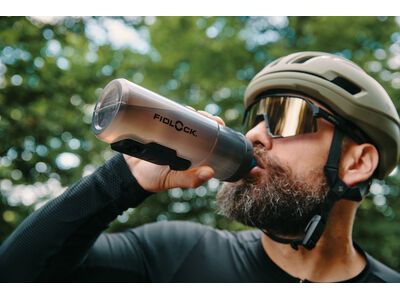 Fidlock Twist Bottle 600 Antibacterial + Bike Base, transparent black/light green - Bild 16