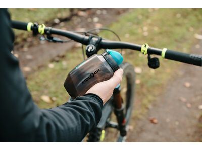 Fidlock Twist Bottle 550 Compact Antibacterial + Bike Base, transparent black/light green - Bild 7