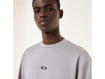 Oakley Driven Tee, cement - Bild 7
