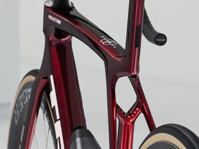 Trek Madone SLR 7 Gen 8, carbon red smoke - Bild 4