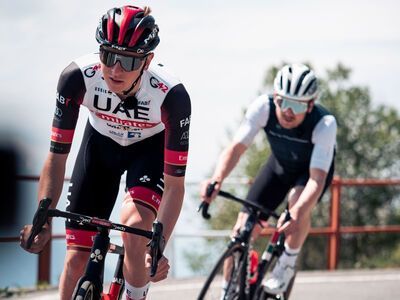 MET Trenta 3K Carbon MIPS, red iridescent/glossy - Bild 5