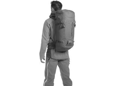 Ortovox Peak 40 Dry, black steel - Bild 4