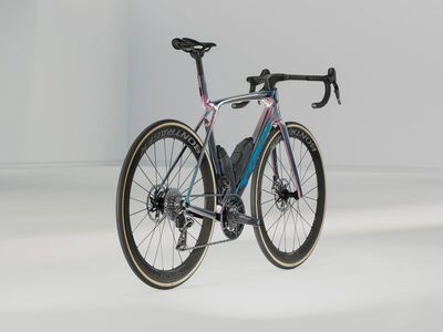 Trek Madone SLR 9 AXS Gen 8, icon interstellar - Bild 2