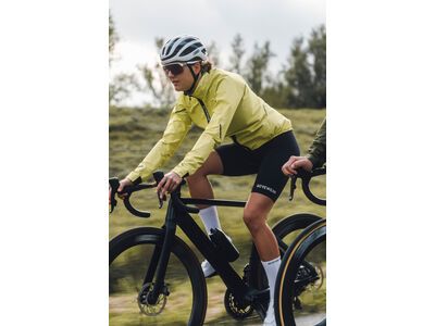 GOREWEAR Spinshift kurze Tights+ Damen, black - Bild 12