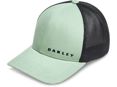 Oakley Bark Trucker Hat, new jade