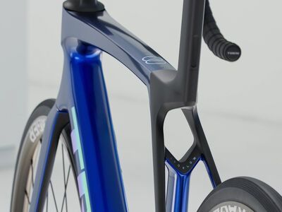 Trek Madone SL 5 Gen 8, hex blue - Bild 4