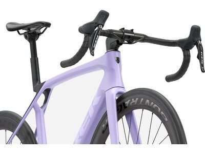 Trek Madone SL 6 Gen 8, matte lavender haze/deep smoke - Bild 5
