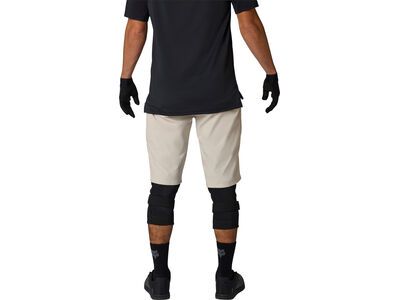 Fox Flexair Short, chalk - Bild 4