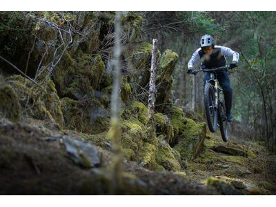 Amflow PL Carbon Pro - 800 Wh, cosmic black - Bild 44