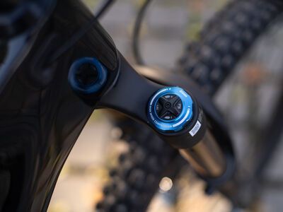 Amflow PL Carbon Pro - 800 Wh, cosmic black - Bild 9