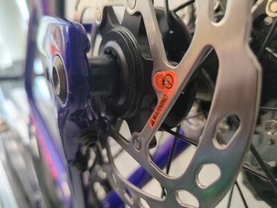 ***2. Wahl*** Specialized Tarmac SL7 Sport – Shimano 105 metallic sapphire/vivid pink - Bild 4