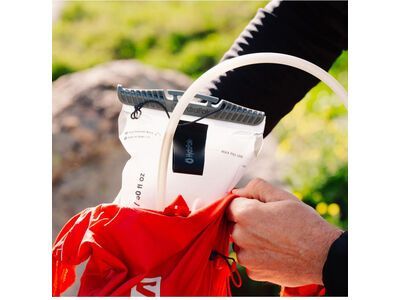 Hydrapak Velocity 2 L, clear - Bild 3