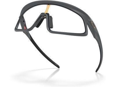 Oakley RSLV 141, Clear To Black Iridium Photochromic / matte carbon - Bild 3