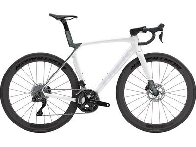Trek Madone SL 6 Gen 8 gloss crystal white/matte deep smoke