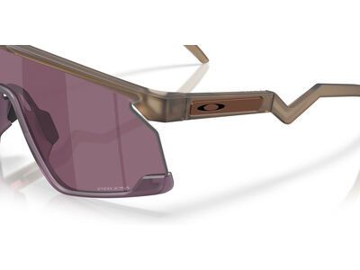 Oakley BXTR, Prizm Road Black / matte brown smoke - Bild 4