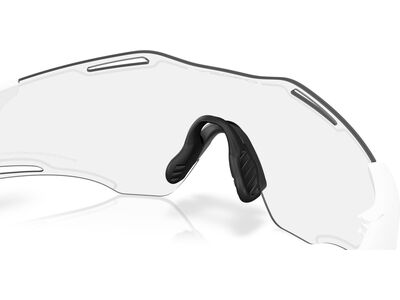 Oakley Cybr Zero Cyber Collection, Clear To Black Iridium Photochromic / matte white - Bild 5