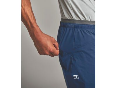 Ortovox Merino Shield Ultra Light Trace Shorts M, blue nunatak - Bild 5