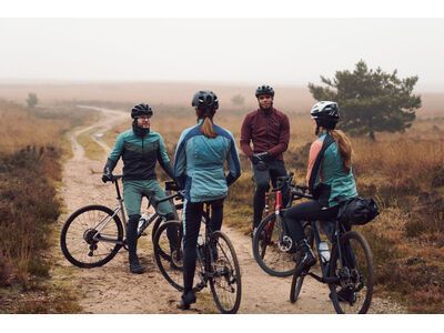 Vaude Women's Kuro Warm Hybrid Tights, black - Bild 8