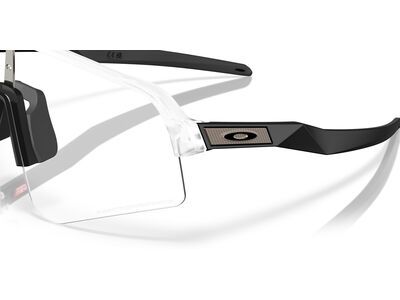 Oakley Sutro Lite Sweep, Clear To Black Iridium Photochromic / matte clear - Bild 4