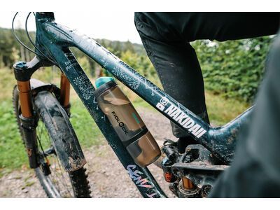 Fidlock Twist Bottle 800 Antibacterial + Bike Base, transparent black/light green - Bild 11